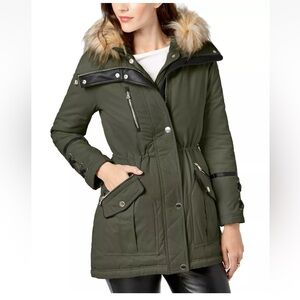 Guess hooded faux fur trim anorak jacket size XXS $250 NWT olive green color